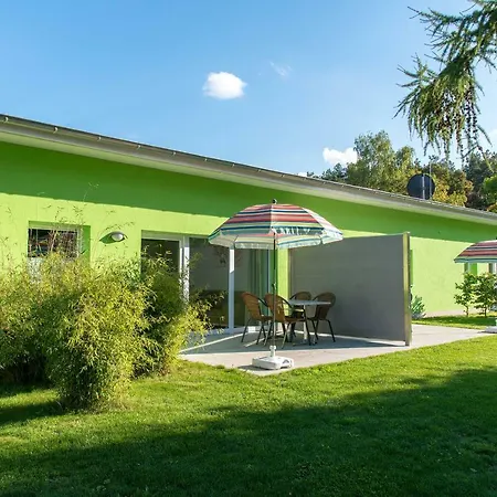 Bungis Ferien Direkt Am Grimnitzsee, Karree 08