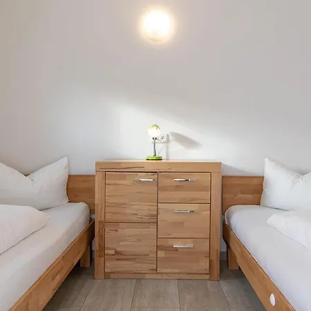 Bungis Ferien Direkt Am Grimnitzsee, Karree 08 Ferienhaus *